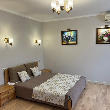 Apartment Kvitka 利沃夫 外观 照片