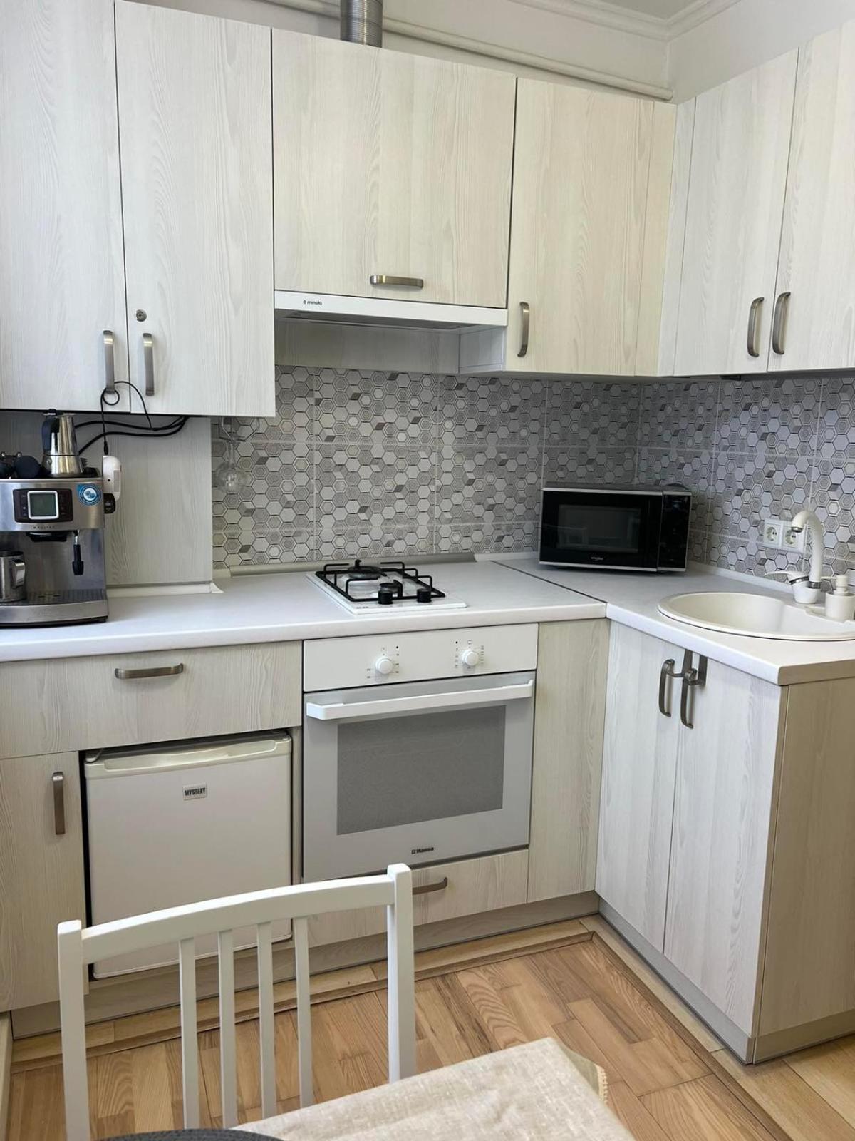 Apartment Kvitka 利沃夫 外观 照片